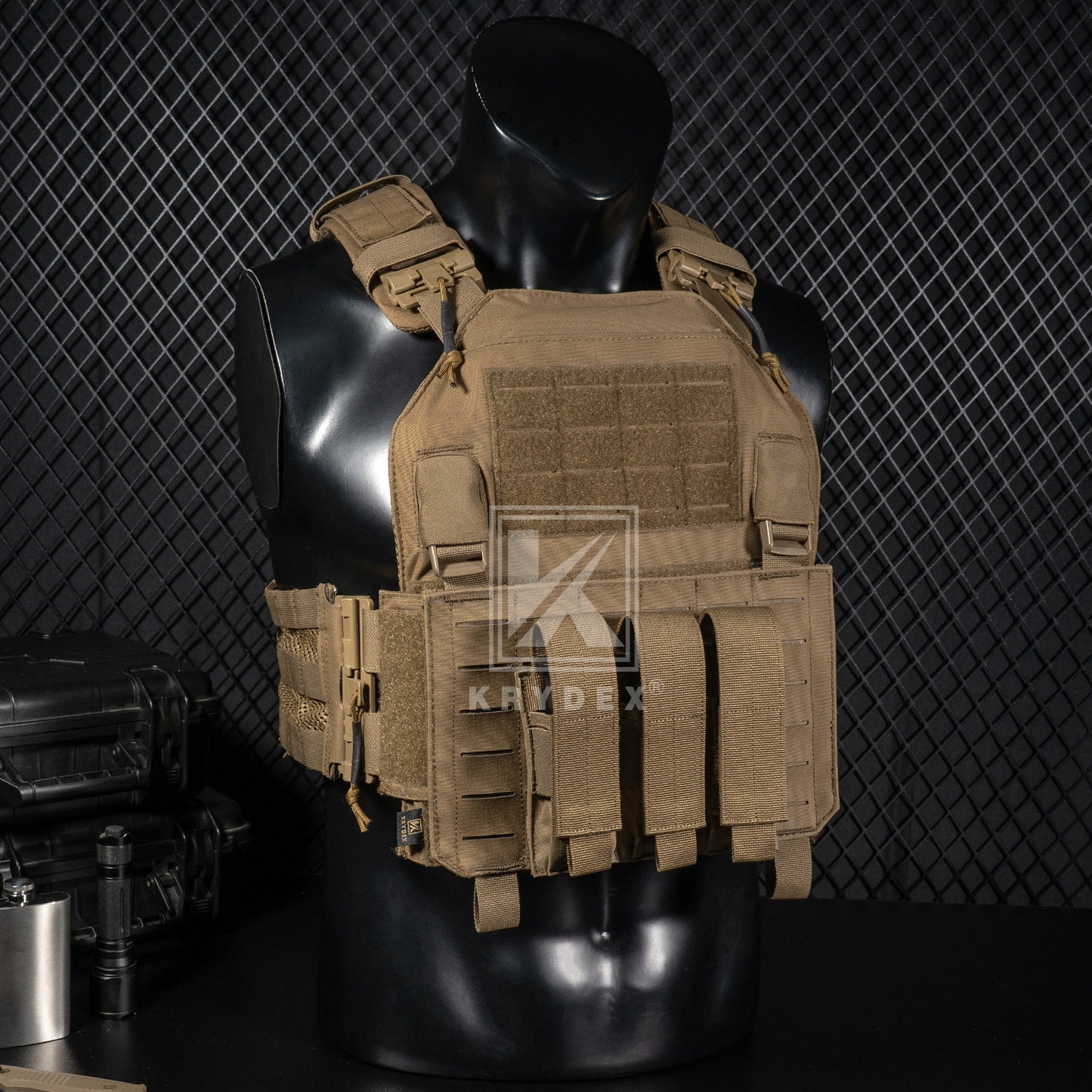 Krydex Tactical 9mm Triple Mag Pouch Modular Single / Double Stack Pistol Magzine Holder MOLLE Compatible