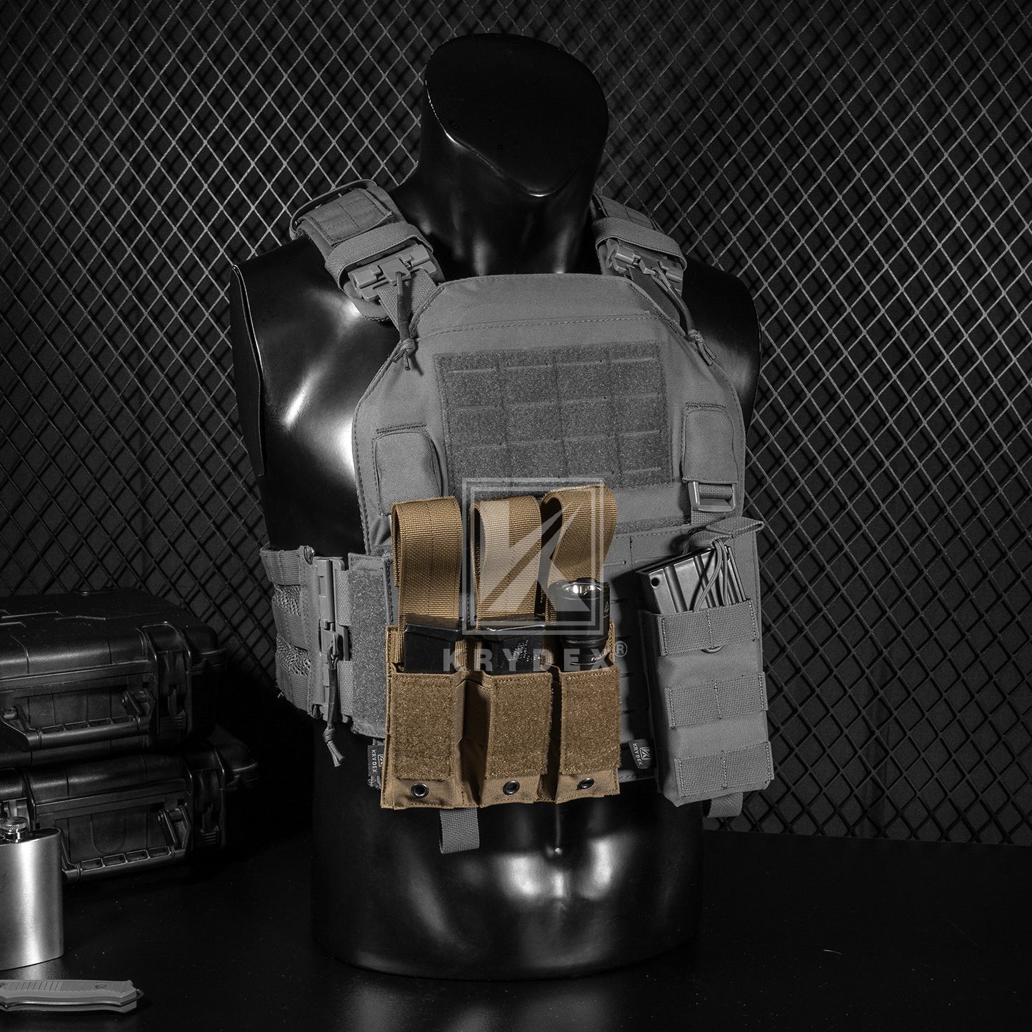 Krydex Tactical 9mm Triple Mag Pouch Modular Single / Double Stack Pistol Magzine Holder MOLLE Compatible