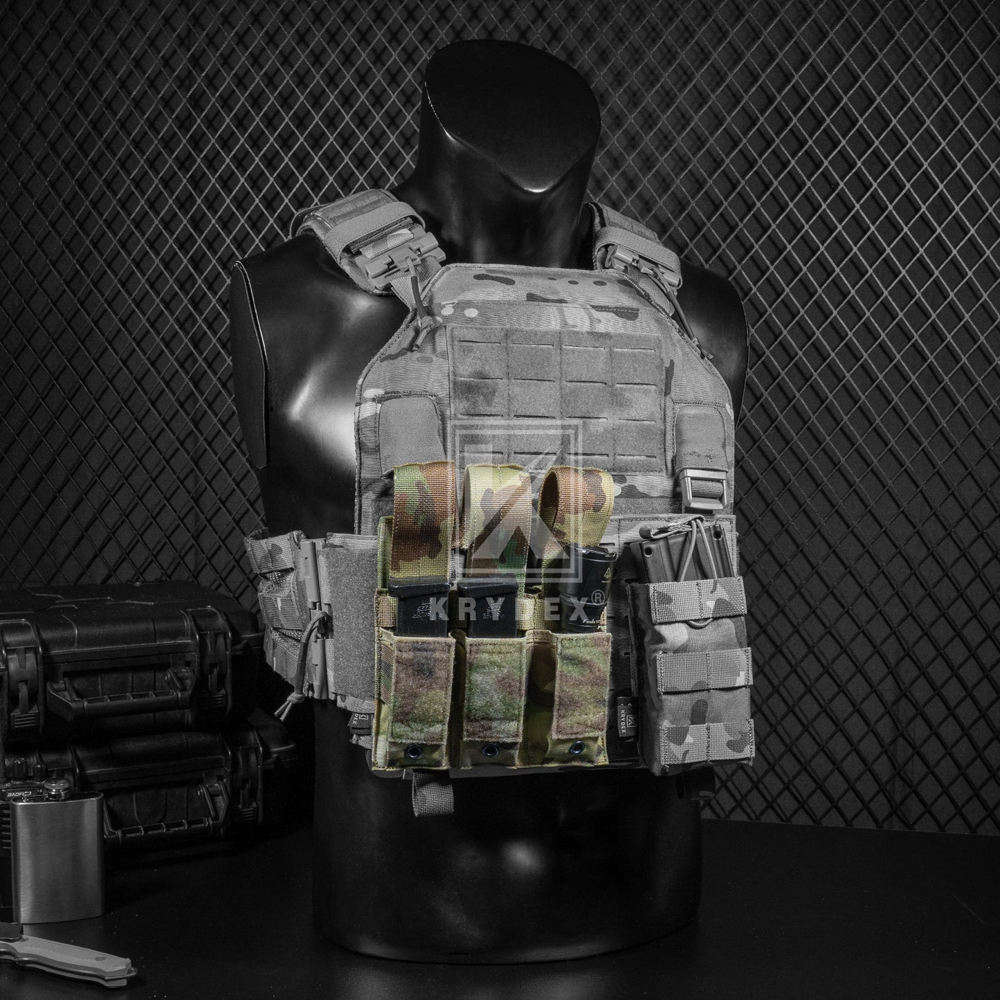 Krydex Tactical 9mm Triple Mag Pouch Modular Single / Double Stack Pistol Magzine Holder MOLLE Compatible